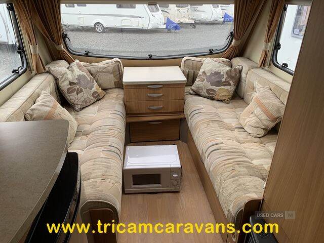 2010 Sprite Finesse Lightweight and Compact 2 Berth
