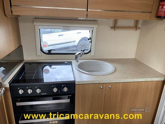 2010 Sprite Finesse Lightweight and Compact 2 Berth