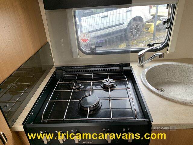 2010 Sprite Finesse Lightweight and Compact 2 Berth