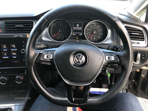 Volkswagen Golf 1.6 SE NAVIGATION TDI BLUEMOTION TECHNOLOGY 5d 114 BHP in Armagh
