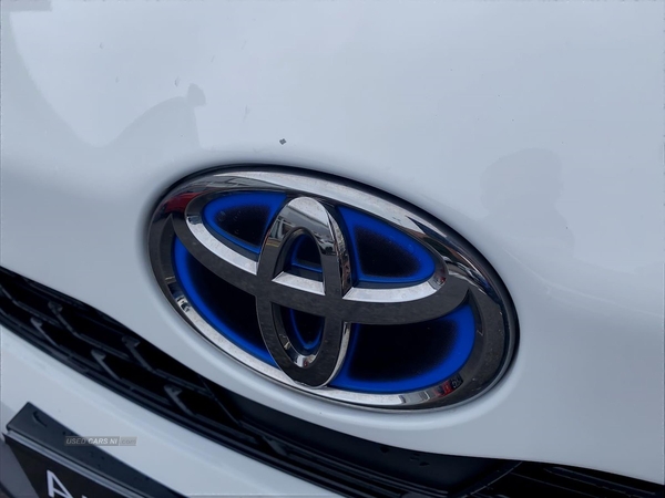 Toyota Yaris Cross 1.5 Hybrid Icon 5Dr Cvt in Down
