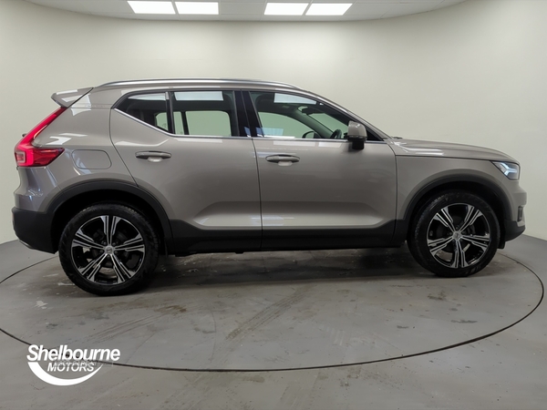 Volvo XC40 1.5 T3 Inscription Pro SUV 5dr Petrol Manual (163 ps) in Armagh