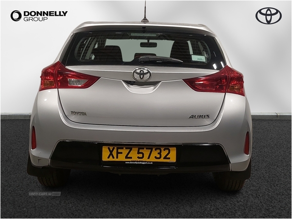 Toyota Auris 1.4 D-4D Icon 5dr in Derry / Londonderry
