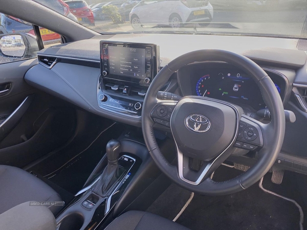 Toyota Corolla 1.8 Vvt-I Hybrid Icon 5Dr Cvt in Down