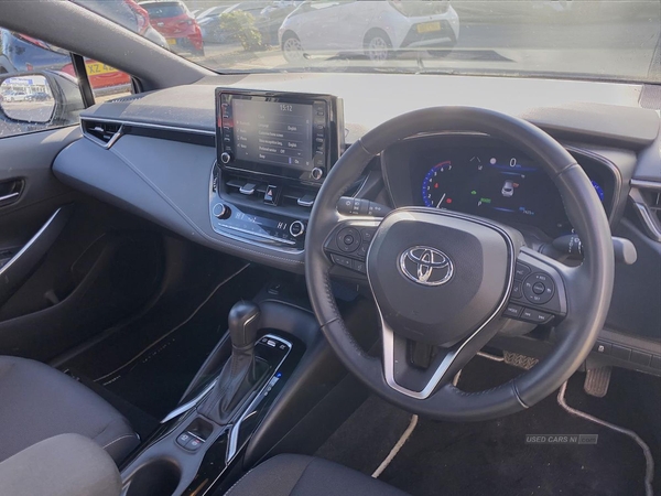Toyota Corolla 1.8 Vvt-I Hybrid Icon 5Dr Cvt in Down