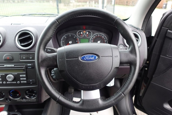 Ford Fusion 1.6 FUSION PLUS 5d 89 BHP ONLY 51,504 MILES / £35 ROAD TAX in Antrim