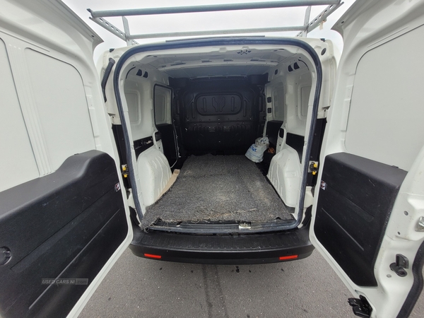 Fiat Doblo Cargo 1.3 Multijet 16V SX Van in Antrim
