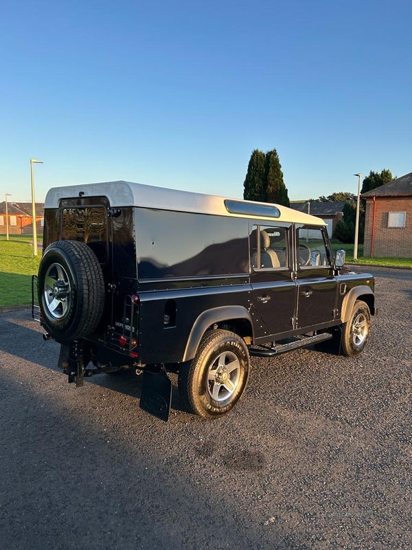 Land Rover Defender Utility Wagon TDCi in Derry / Londonderry