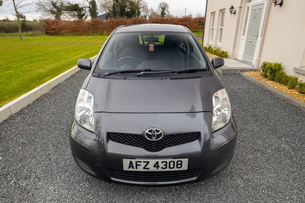 Toyota Yaris 1.33 VVT-i TR 3dr [6] in Armagh