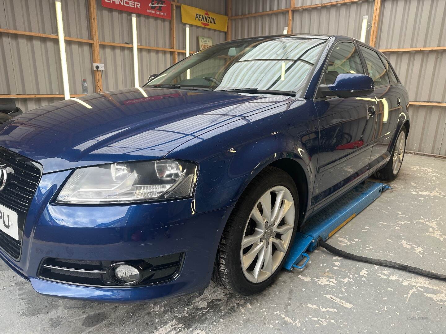 Audi A3 DIESEL SPORTBACK in Down