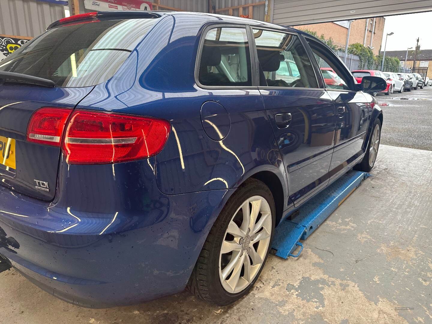 Audi A3 DIESEL SPORTBACK in Down