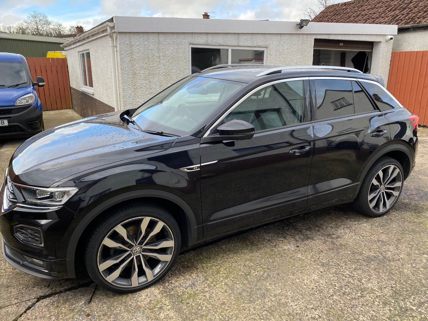 Volkswagen T-Roc DIESEL HATCHBACK in Antrim