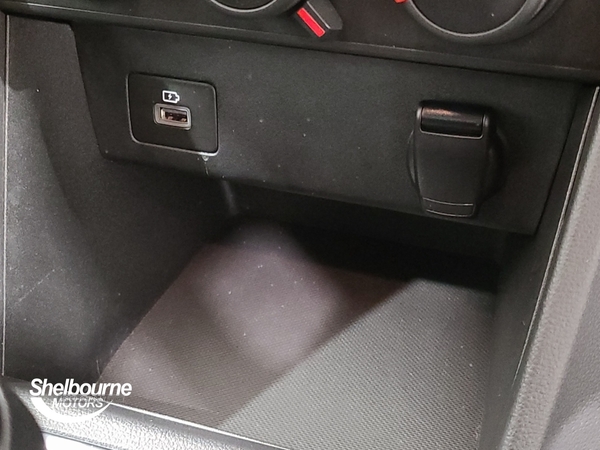 Dacia Sandero 1.0 TCe Comfort Hatchback 5dr Petrol Manual Euro 6 (s/s) (90 ps) in Down