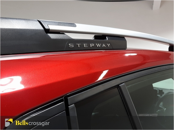 Dacia Sandero Stepway 1.0 TCe Comfort 5dr in Down