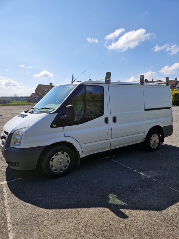 Ford Transit Low Roof Van TDCi 85ps in Down