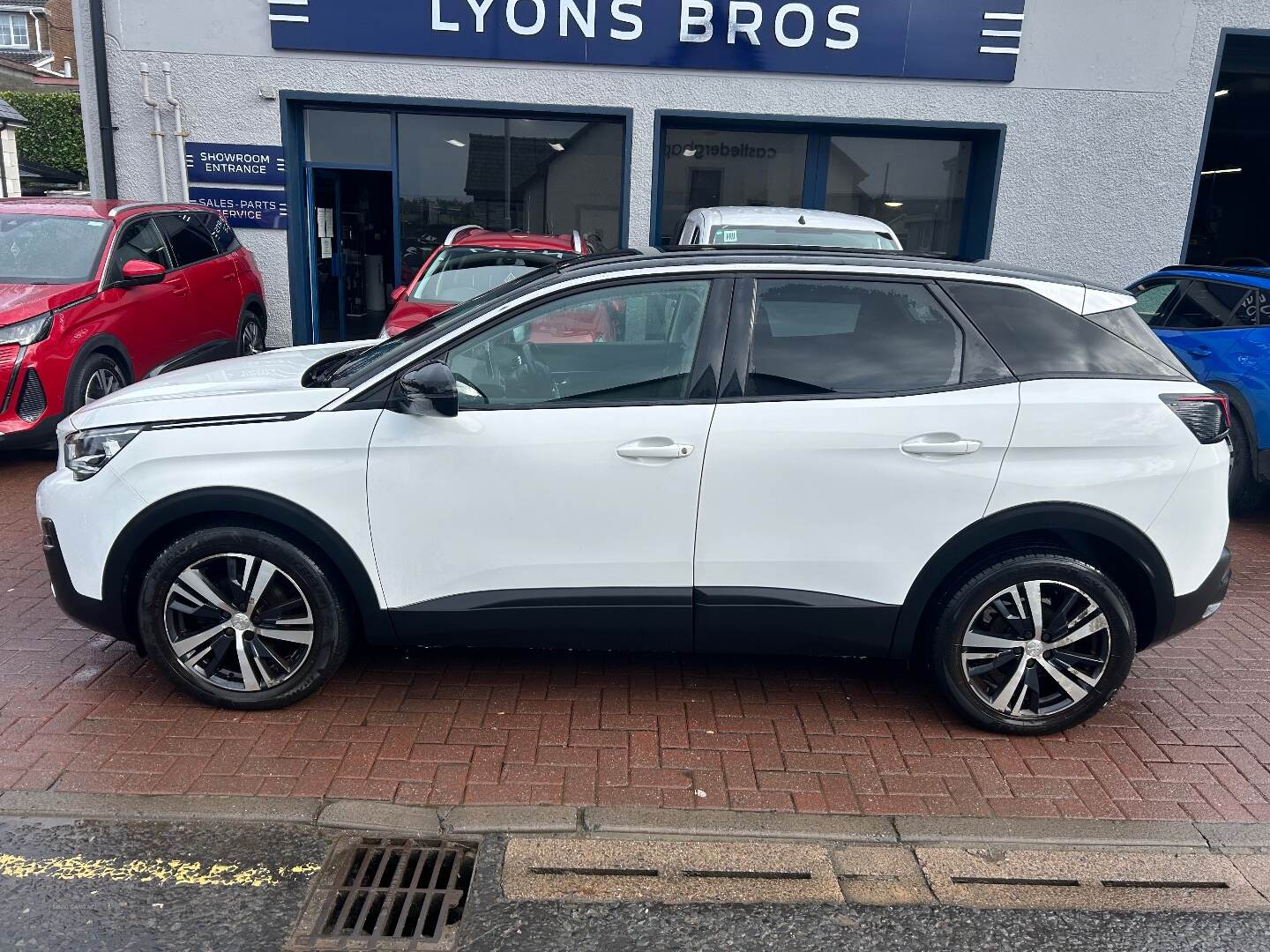 Peugeot 3008 DIESEL ESTATE in Tyrone