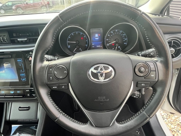 Toyota Auris 1.2 VVT-I DESIGN 5d 114 BHP in Antrim
