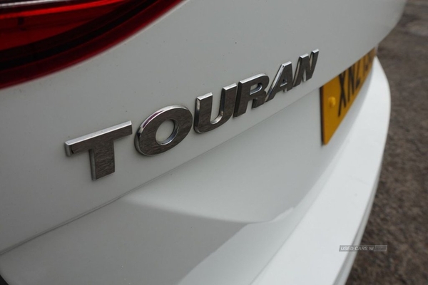Volkswagen Touran 2.0 SE TDI BLUEMOTION TECHNOLOGY 5d 148 BHP LONG MOT / PARKING SENSORS in Antrim