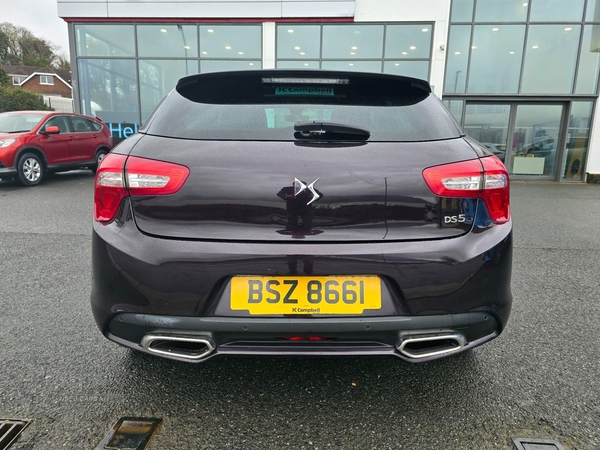 DS 5 AUTOMOBILES DS 5 1.6 BlueHDi Elegance Euro 6 (s/s) 5dr in Down