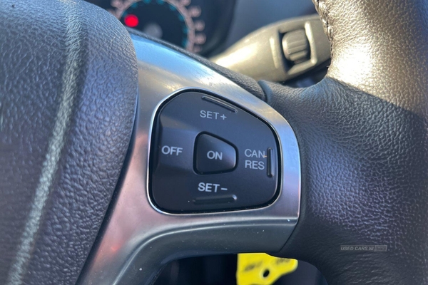 Ford Transit Courier Leader 1.5 TDCi 6 Speed, CRUISE CONTROL, USB CONNECTION, MESH BULKHEAD in Derry / Londonderry