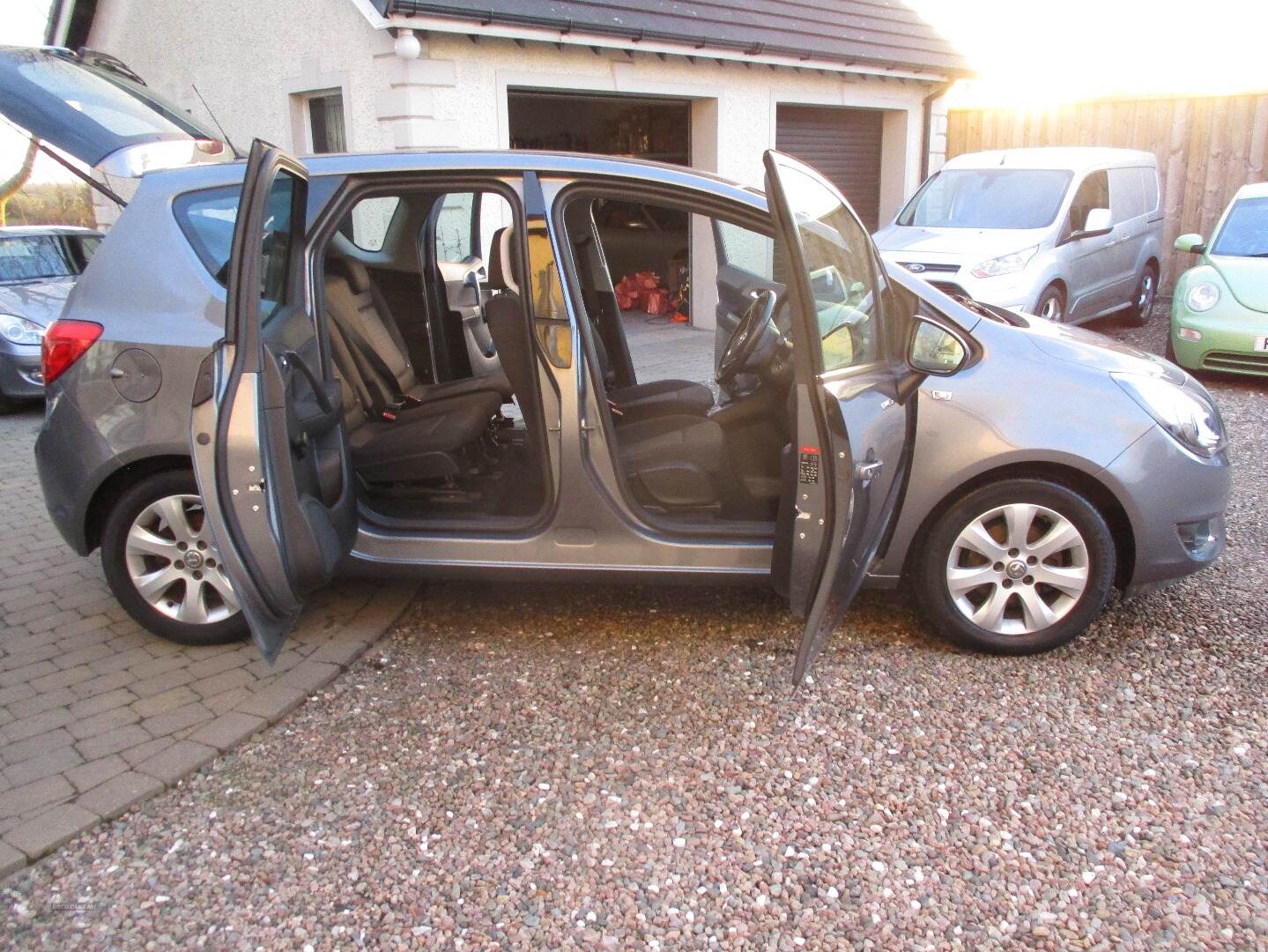 Vauxhall Meriva ESTATE in Derry / Londonderry