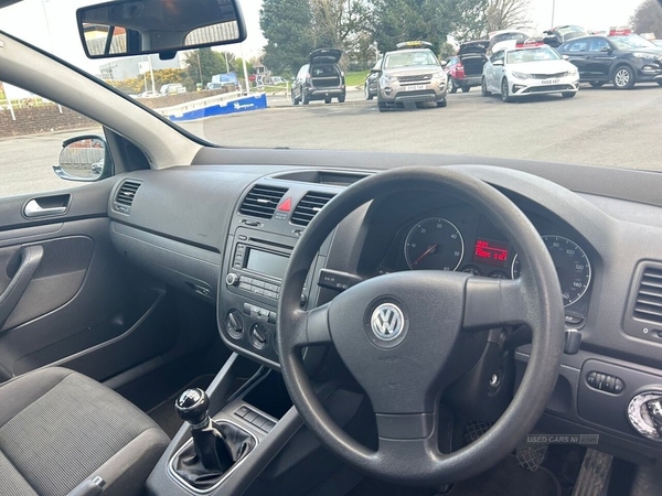 Volkswagen Golf 1.9 S TDI 5d 103 BHP trade sale drives fine in Down