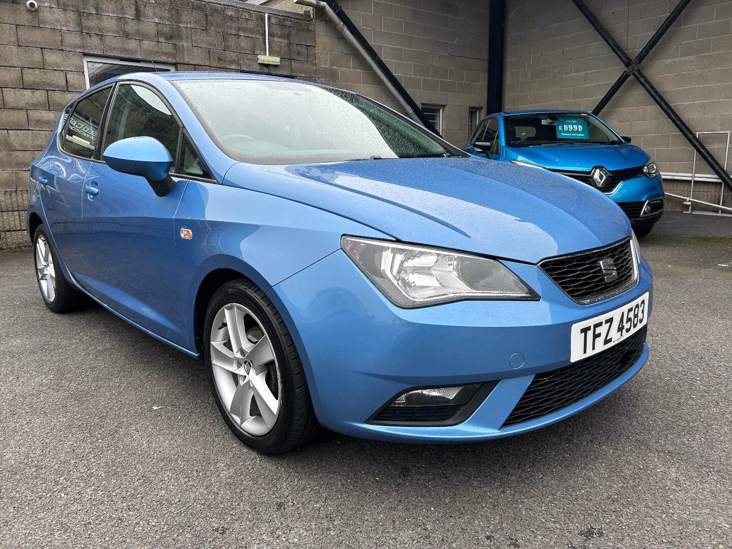 Seat Ibiza HATCHBACK SPECIAL EDITION in Down