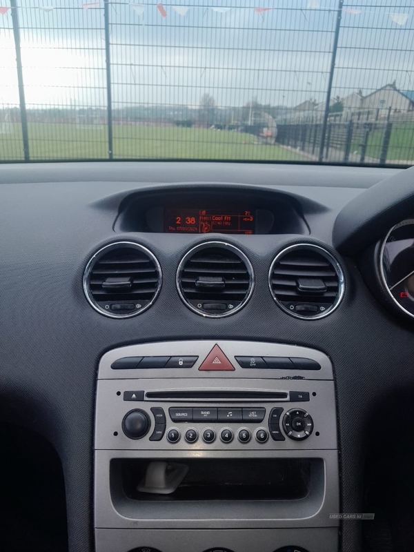 Peugeot 308 1.6 HDi 92 Access 5dr in Antrim