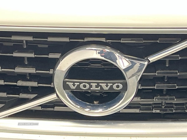 Volvo V40 T3 [152] R Design Pro 5Dr in Antrim