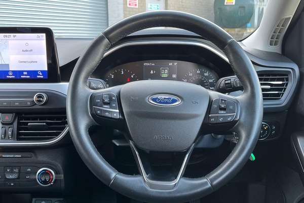 Ford Focus 1.5 EcoBlue 120 Zetec 5dr, Apple Car Play, Android Auto, Parking Sensors, SatNav, Daytime Running Lights, Automatic Lights, Selective Driving Modes in Derry / Londonderry
