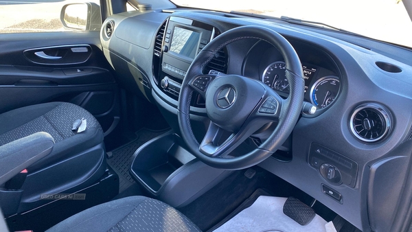 Mercedes-Benz Vito eVITO TOURER PREMIUM L3 in Antrim