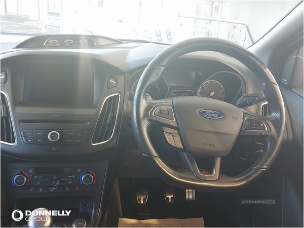 Ford Focus 2.0T EcoBoost ST-3 5dr in Down