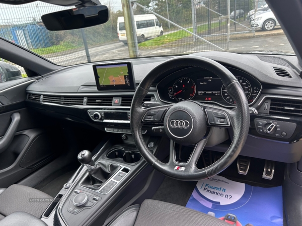 Audi A4 DIESEL AVANT in Down
