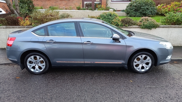 Citroen C5 2.0 HDI 16V Exclusive 4dr in Down
