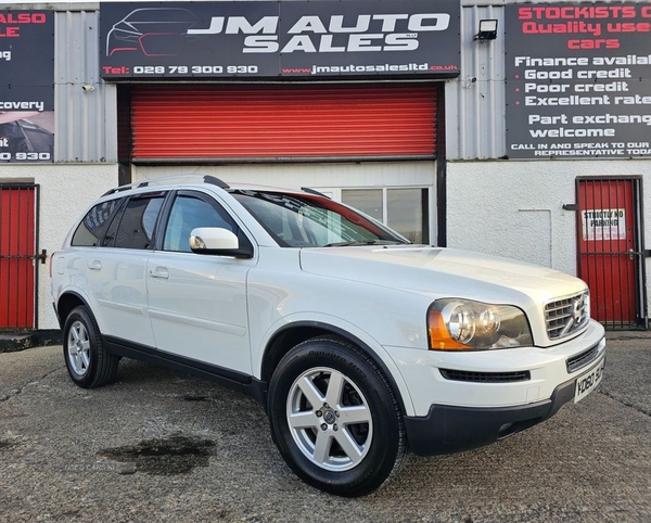 Volvo XC90 2.4 D5 ACTIVE AWD 5d 185 BHP in Derry / Londonderry
