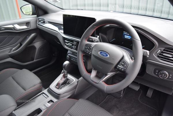 Ford Focus 1.0 EcoBoost Hybrid mHEV ST-Line 5dr Auto in Antrim