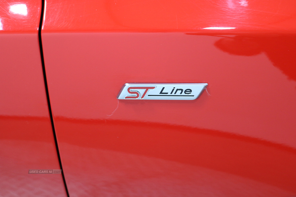 Ford Focus ST-LINE X in Antrim