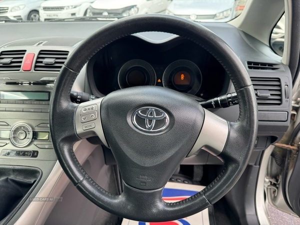 Toyota Auris 1.3 TR VVT-I S/S 5d 99 BHP in Antrim