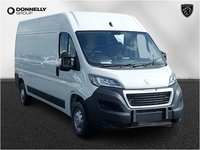 Peugeot Boxer 2.2 BlueHDi H2 Professional Premium+ Van 140ps in Antrim