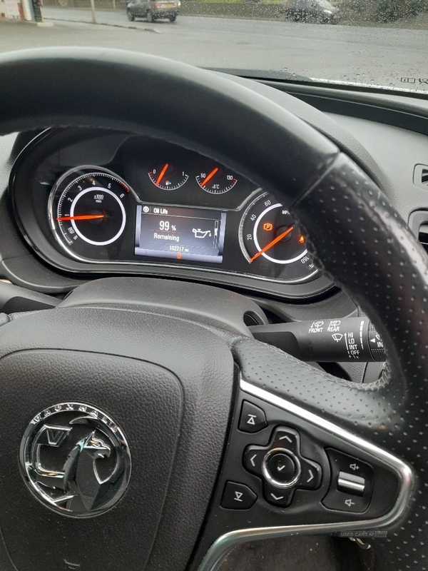 Vauxhall Insignia 2.0 CDTi [170] ecoFLEX SRi Nav 5dr [Start Stop] in Down
