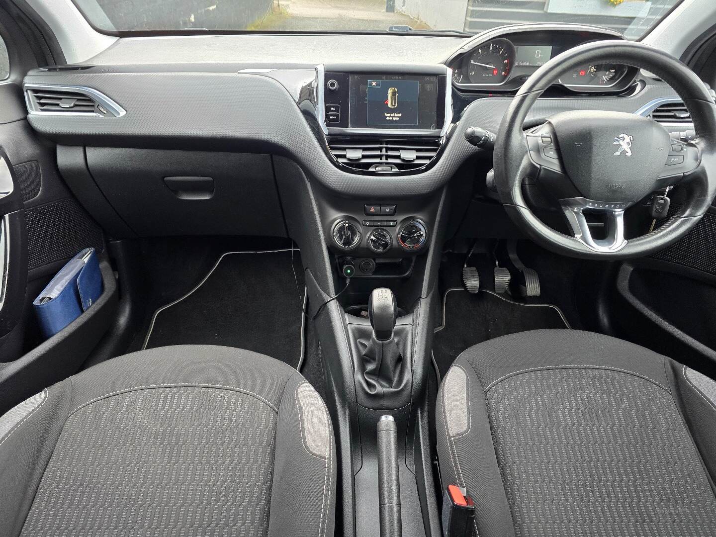 Peugeot 208 DIESEL HATCHBACK in Down