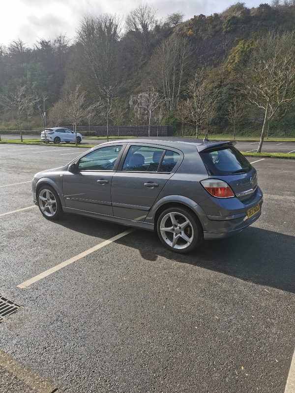 Vauxhall Astra 2.0T 16V SRi [200] 5dr [Exterior Pack] in Antrim
