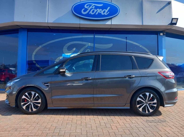 Ford S-Max ST-Line in Derry / Londonderry