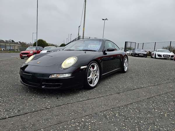 Porsche 911 [997] CARRERA COUPE in Down