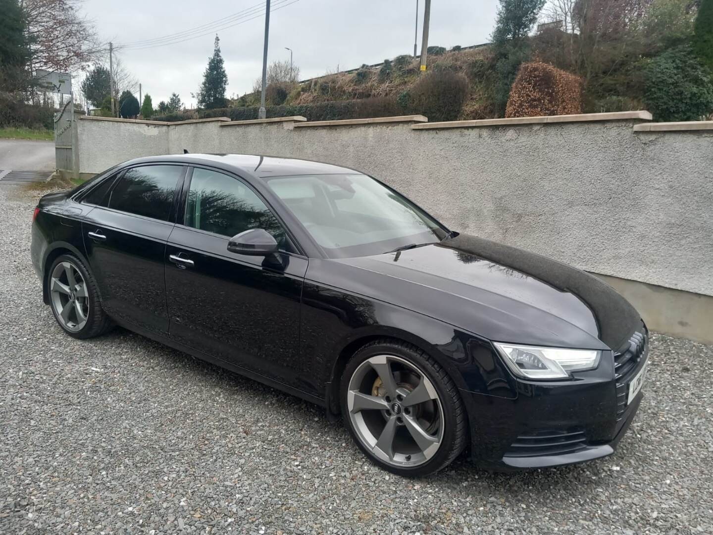 Audi A4 DIESEL SALOON in Tyrone