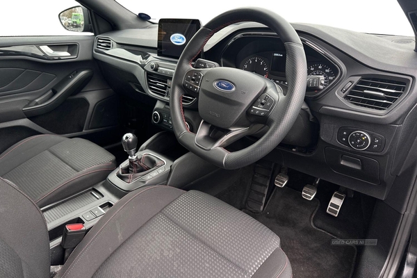 Ford Focus 1.0 EcoBoost 125 ST-Line 5dr - REAR SENSORS, BLUETOOTH, AIR CON - TAKE ME HOME in Armagh