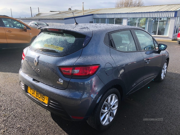 Renault Clio in Derry / Londonderry