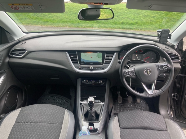 Vauxhall Grandland X 1.5 Turbo D SRi Nav 5dr in Down