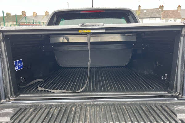 Ford Ranger Wildtrak AUTO 2.0 EcoBlue 213ps 4x4 Double Cab Pck Up, ROLLER SHUTTER, TOW BAR, CLIMATE CONTROL in Derry / Londonderry