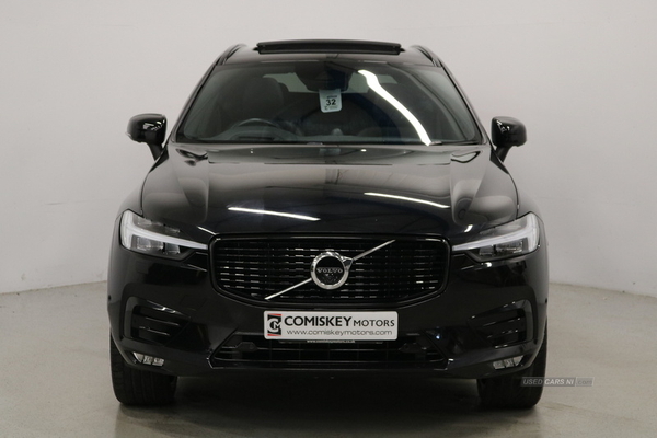 Volvo XC60 2.0 B5D MHEV R-Design Pro 5dr AWD Geartronic in Down